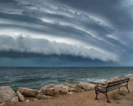 Shelf cloud,July 2017.